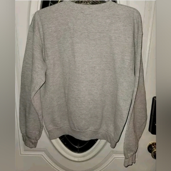 OBEY Women’s Pullover Sweatshirt Size Small - Picture 4 of 6